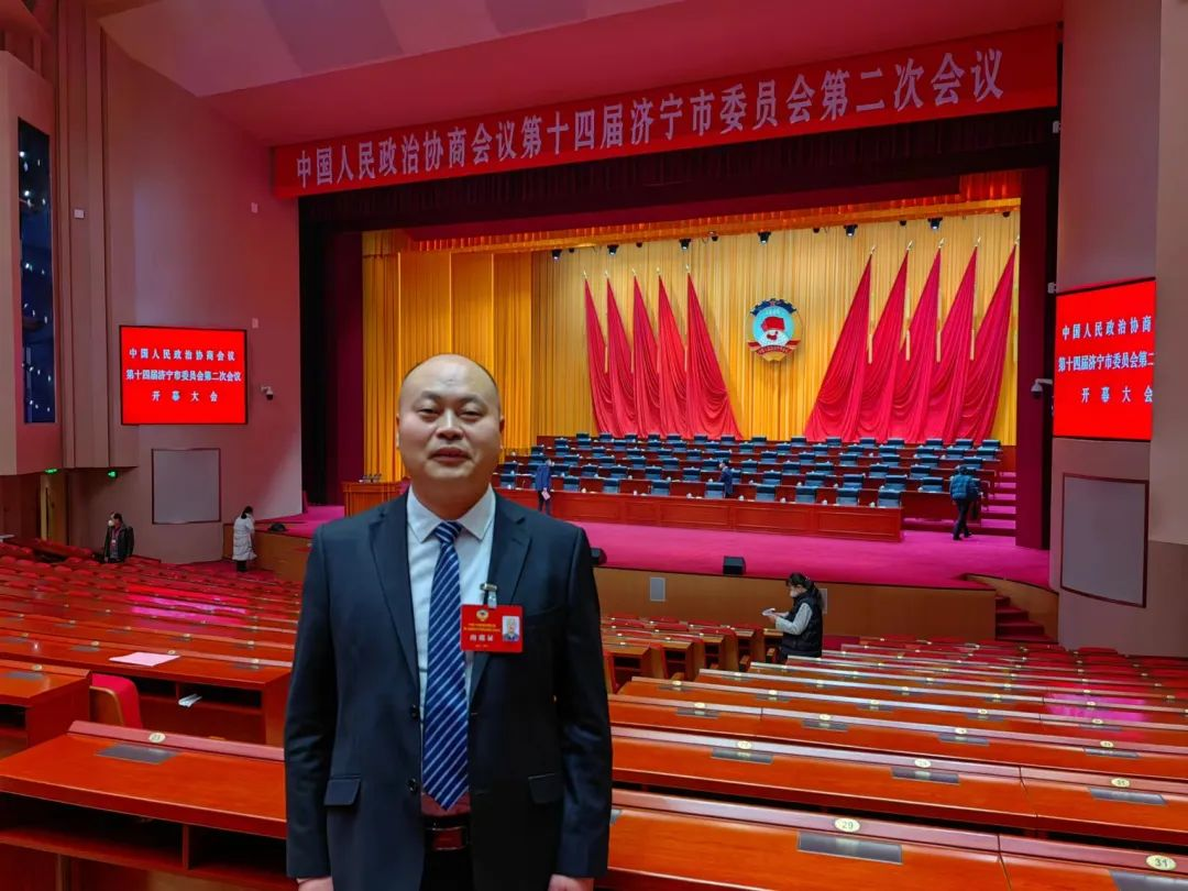 史敬东3.png